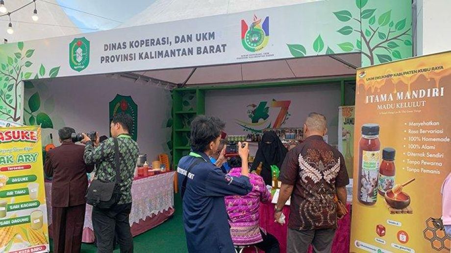 Diskop UKM Kalbar Buka Tenant di Event Akbar Pemprov, Beri Dukungan Promosi Produk UMKM